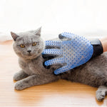Load image into Gallery viewer, Diva Cat Grooming Glove
